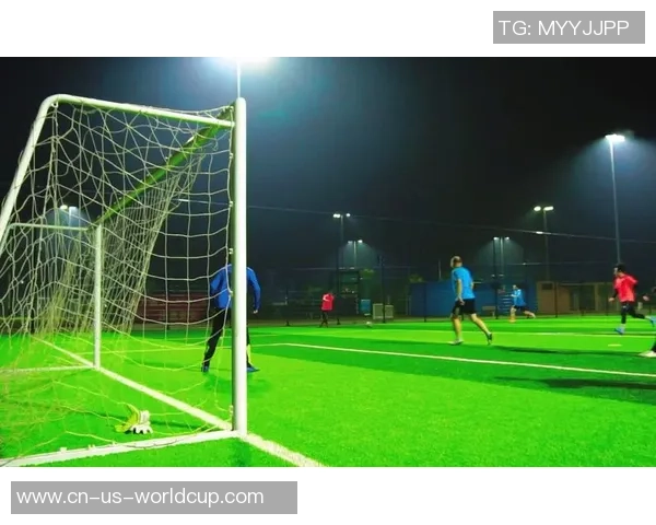 天下足球与疯狂足球的创意碰撞探索全新足球体验之旅 天下足球与疯狂足球的创意碰撞探索全新足球体验之旅